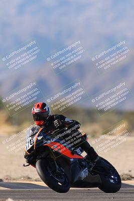 media/Dec-07-2025-CVMA (Sun) [[3e7d2de5dc]]/Race 12- Formula 40 MW and LW/